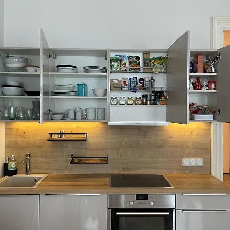 Luxury 2Br Apartment Neubaugasse Bécs Kültér fotó