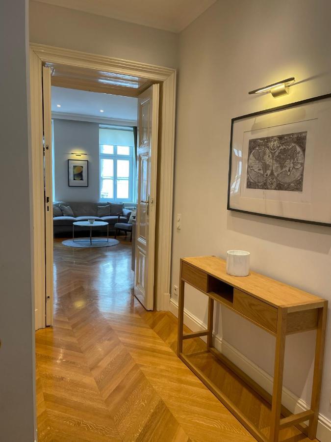 Luxury 2Br Apartment Neubaugasse Bécs Kültér fotó