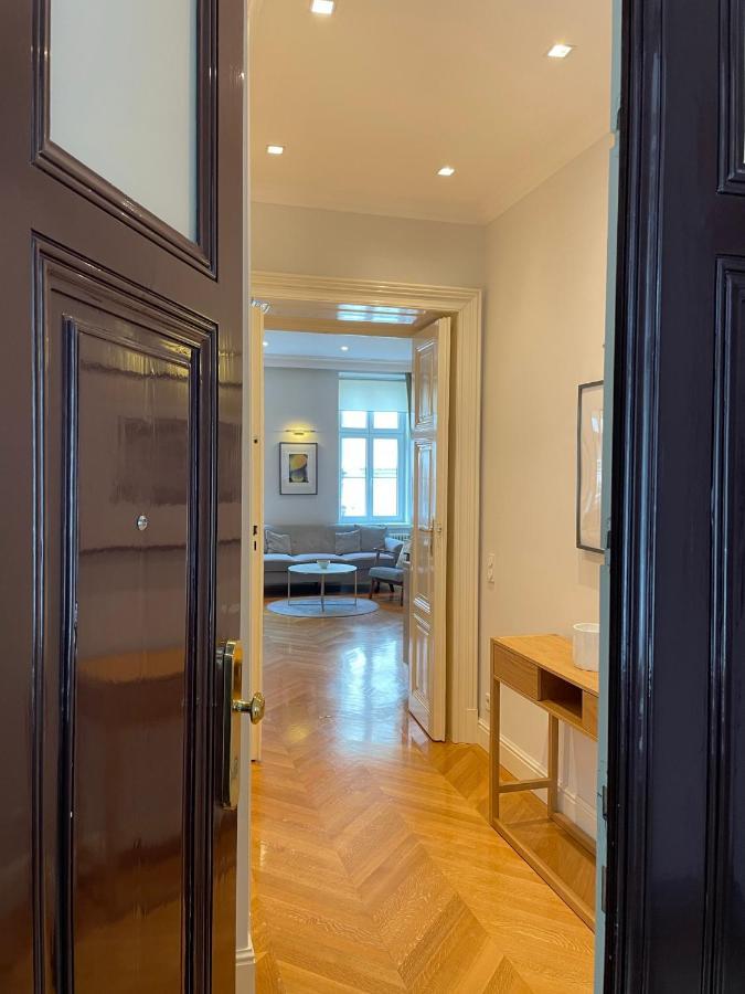 Luxury 2Br Apartment Neubaugasse Bécs Kültér fotó